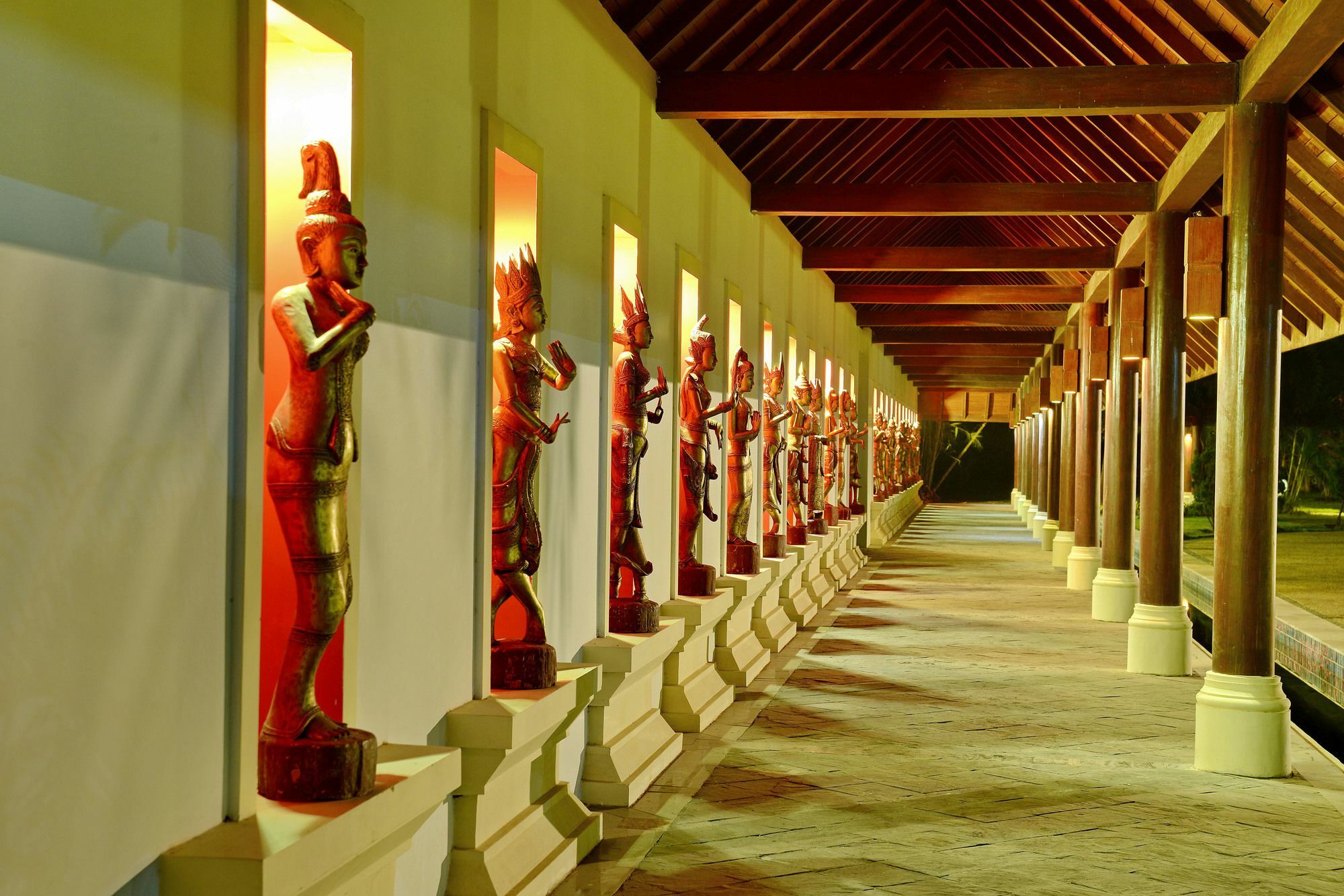 Aureum Palace Hotel & Resort Ngwe Saung Ngwesaung Kültér fotó